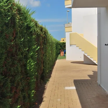 Aparthotel In *